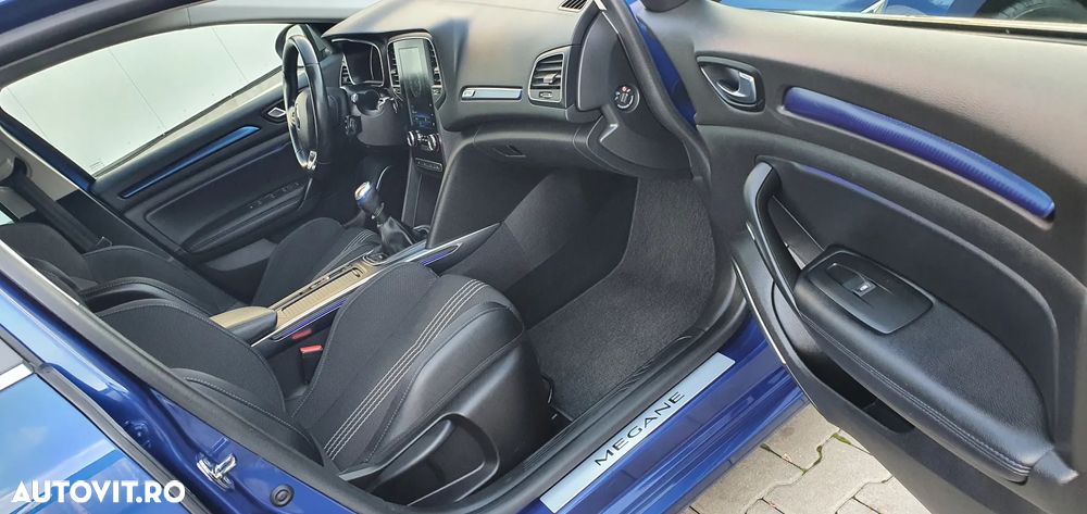 Renault Megane TCe 160 GPF GT LINE - 6