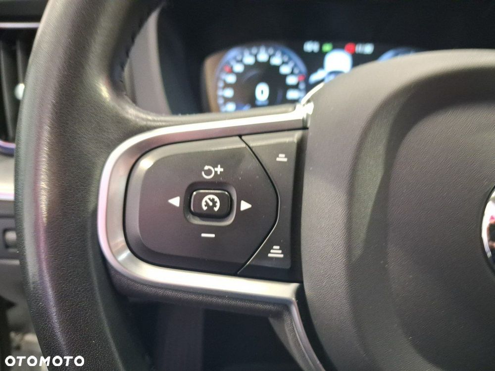 Volvo XC 60 - 13