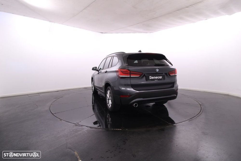 BMW X1 16 d sDrive Auto - 6