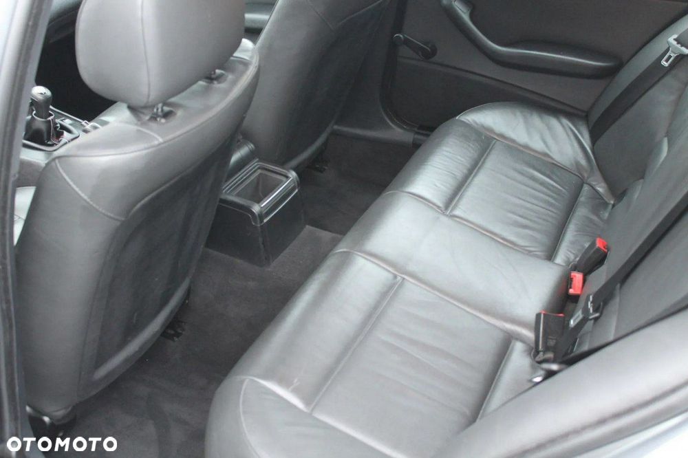 BMW Seria 3 - 11