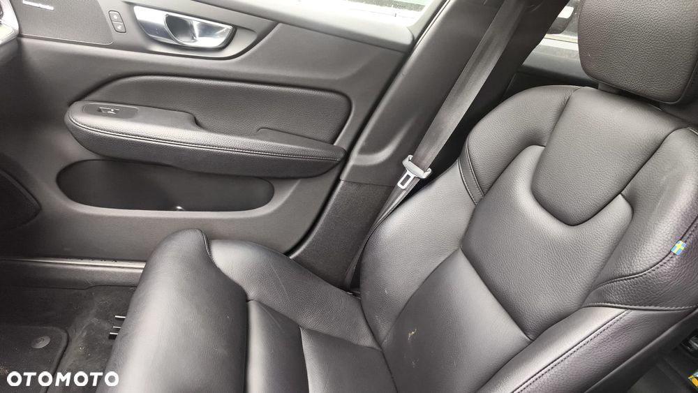Volvo V60 B3 B Inscription - 22