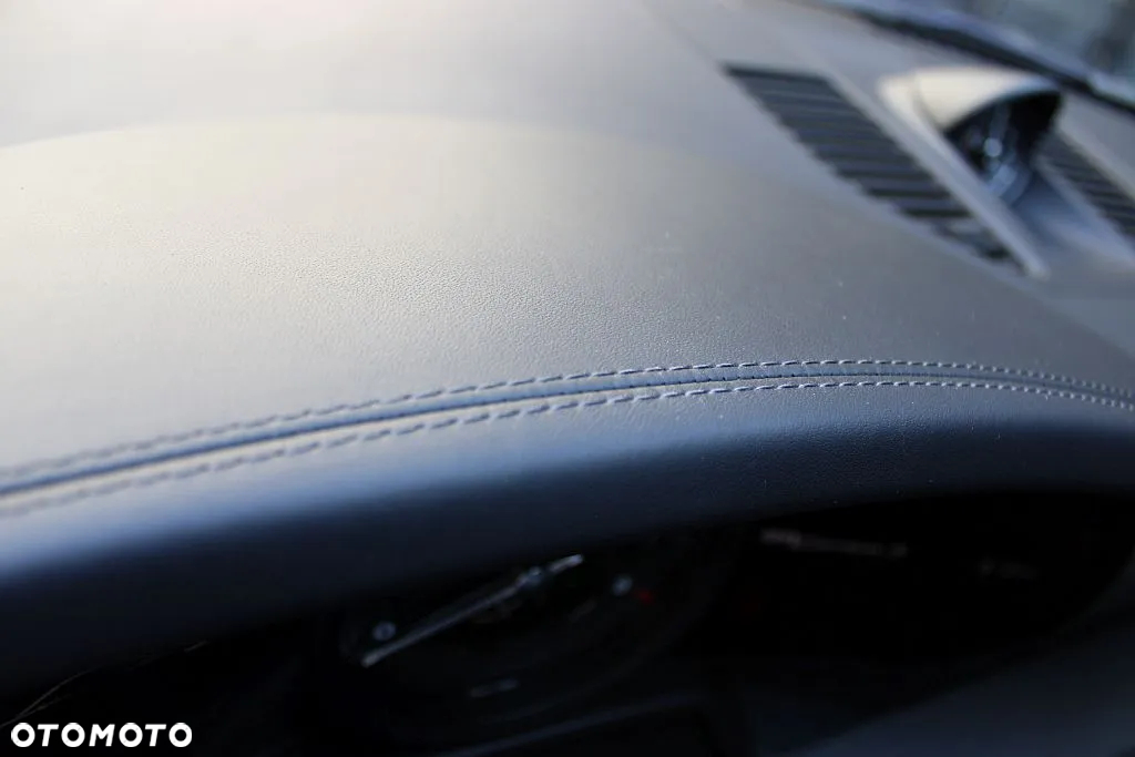 Porsche 911 Carrera S - 19
