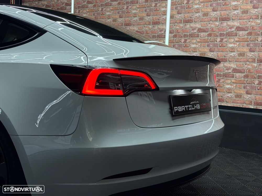 Tesla Model 3 Performance Dual Motor AWD - 4