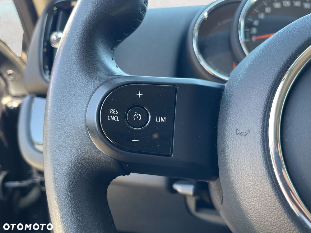 MINI Countryman - 16