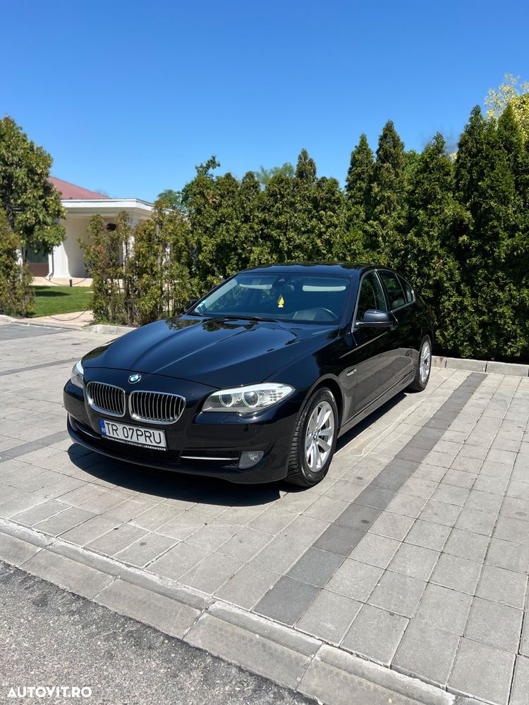 BMW Seria 5 525d xDrive Sport-Aut. - 12