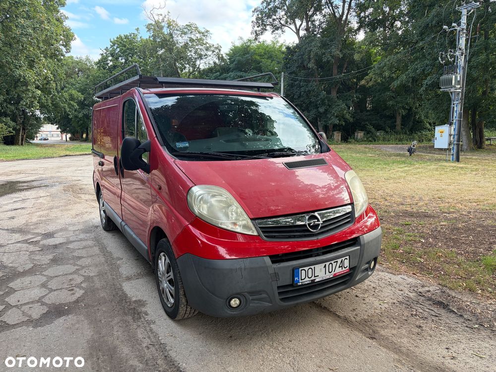 Opel Vivaro - 10