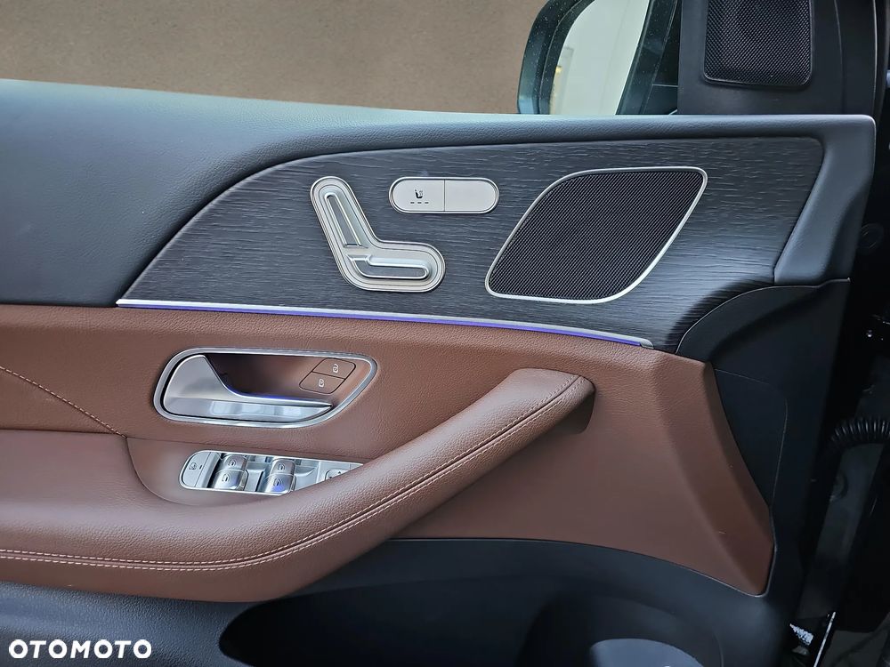 Mercedes-Benz GLE 300 d 4Matic 9G-TRONIC AMG Line Advanced Plus - 19