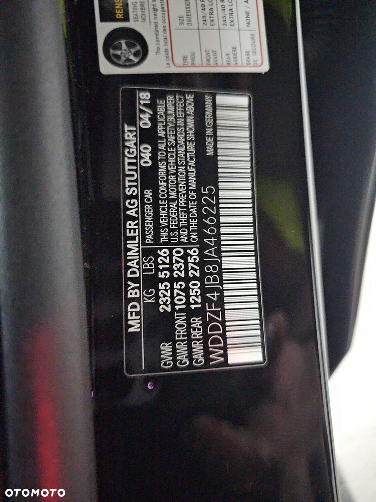 Mercedes-Benz Klasa E 300 9G-TRONIC AMG Line - 14