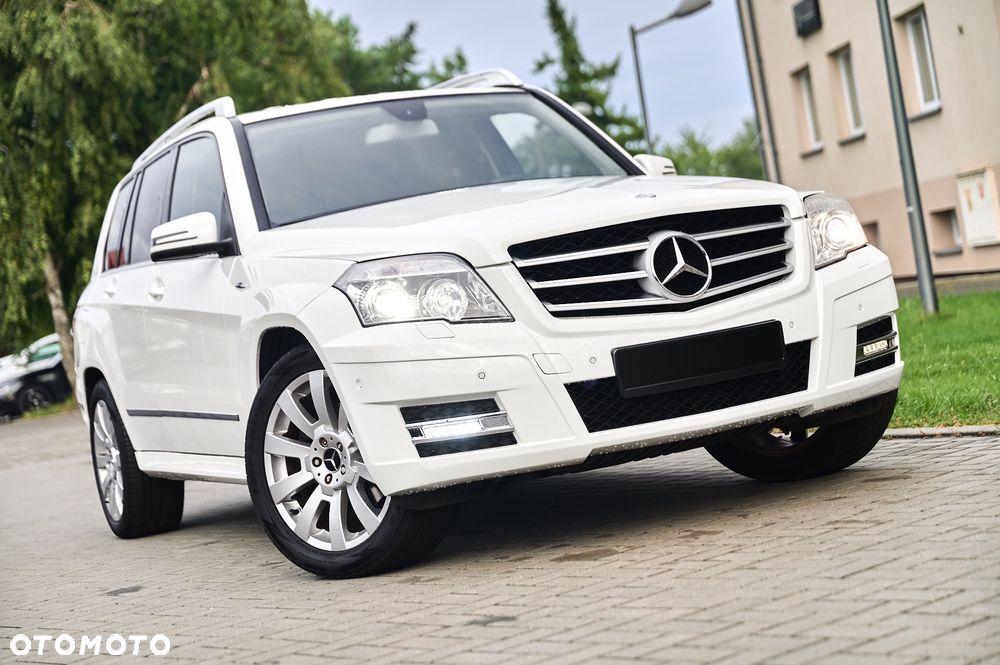 Mercedes-Benz GLK 220 CDI DPF BlueEFFICIENCY 7G-TRONIC - 22