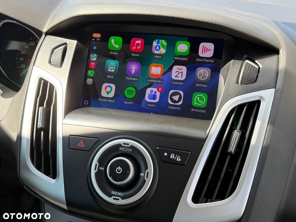 Ford Focus 1.6 EcoBoost Trend - 22