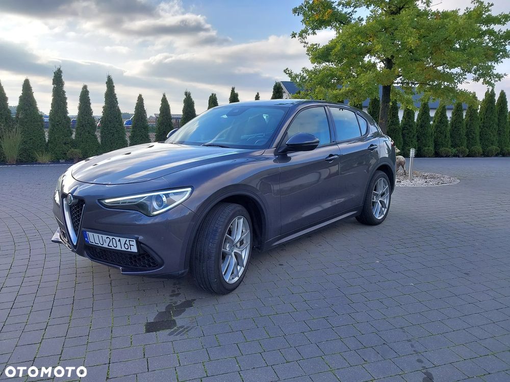 Alfa Romeo Stelvio 2.2 JTDM Q4 - 10
