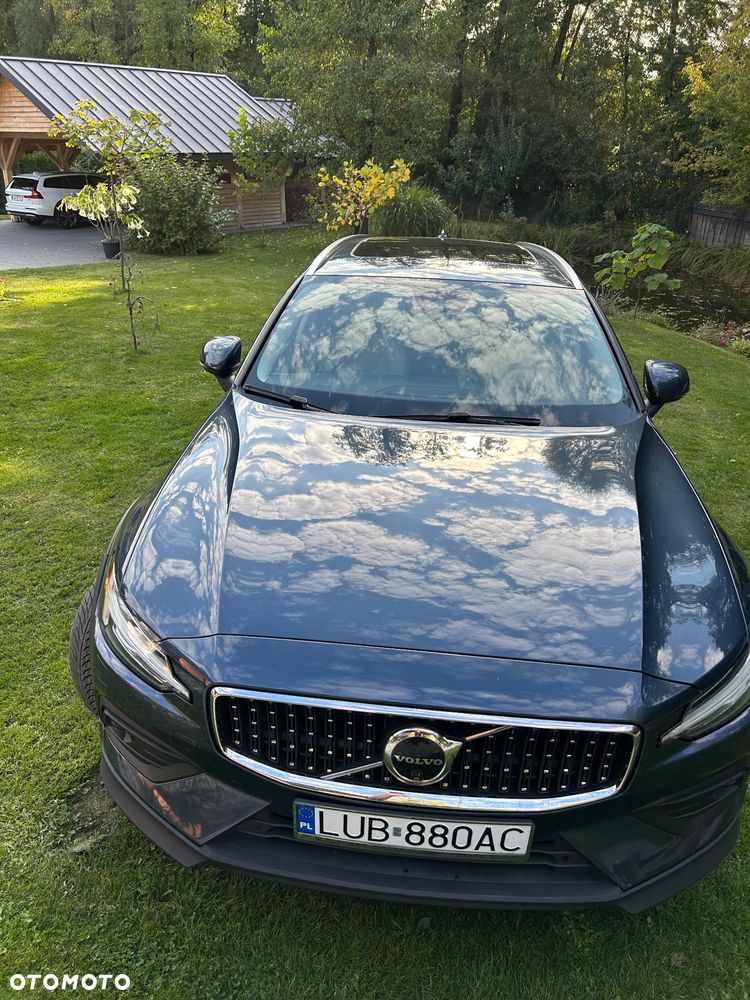 Volvo V60 Cross Country - 25
