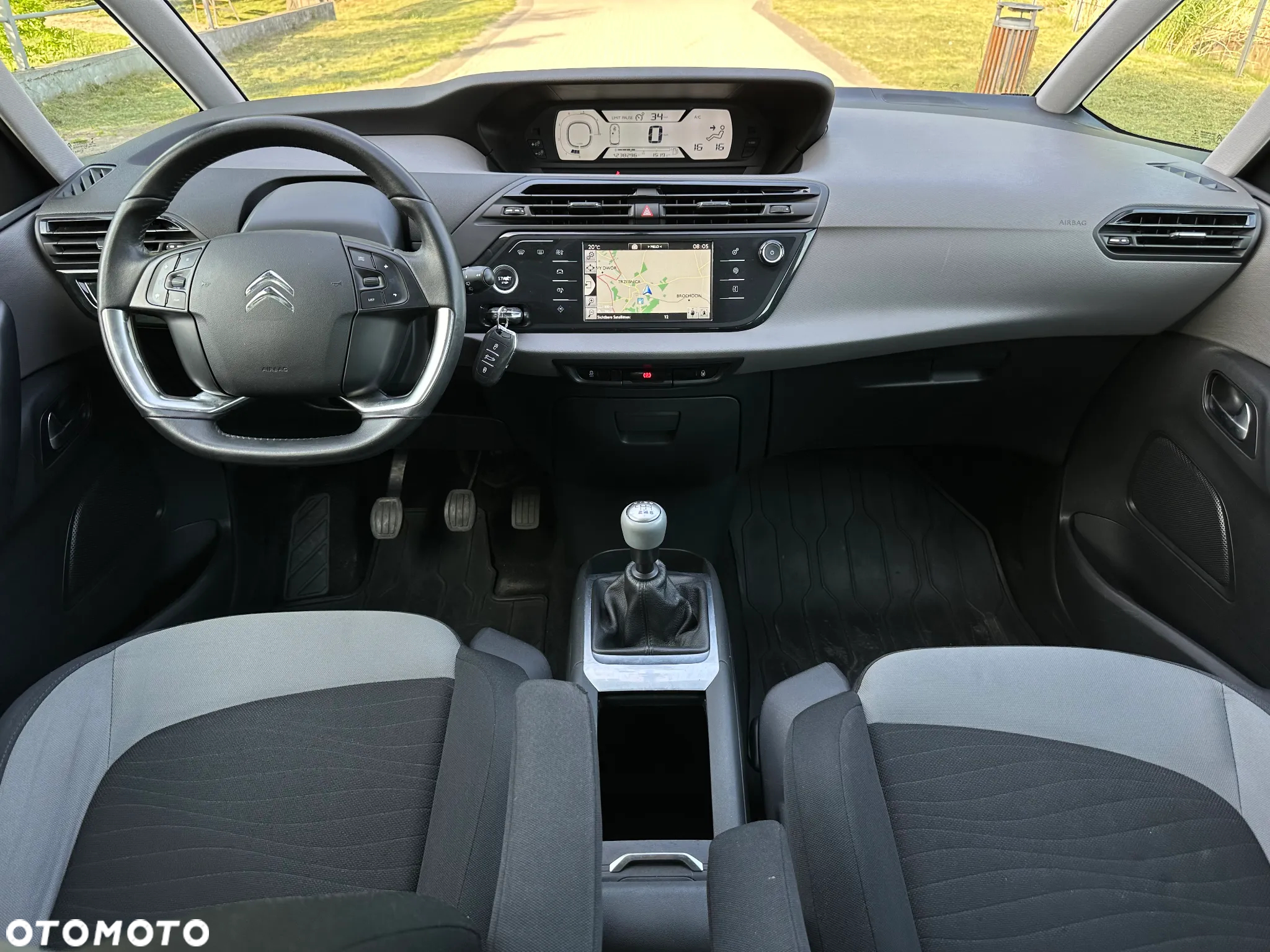 Citroën C4 Grand Picasso 1.6 e-HDi Exclusive - 6