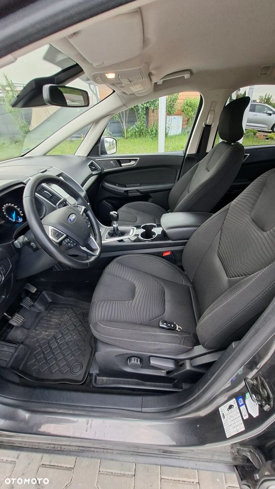 Ford S-Max - 10