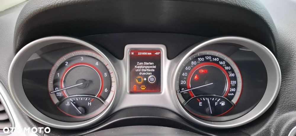 Fiat Freemont 2.0 Multijet Urban - 24