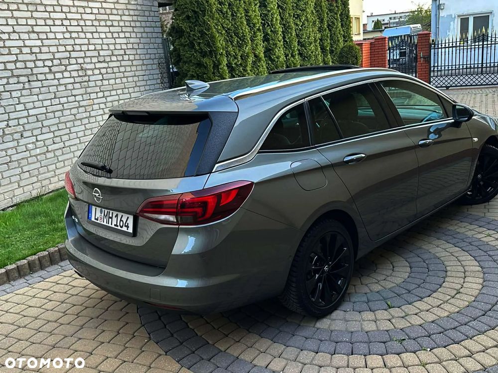 Opel Astra 1.6 CDTI Elite S&S - 10