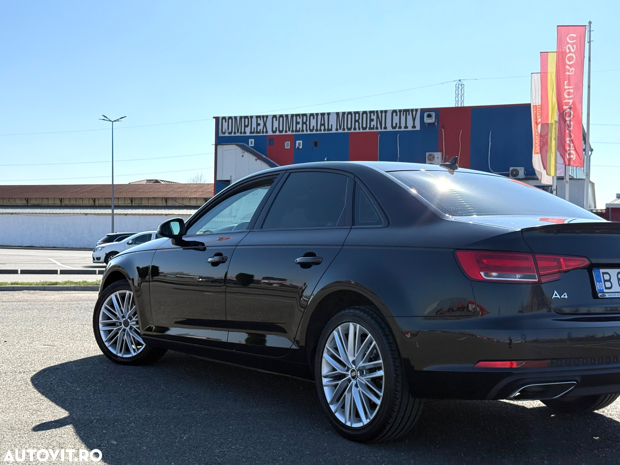 Audi A4 2.0 TDI ultra S tronic Design - 9