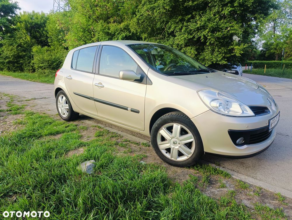 Renault Clio - 3