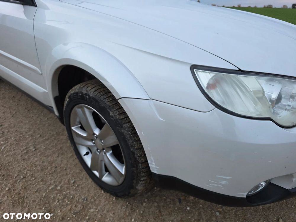 Subaru Outback - 37