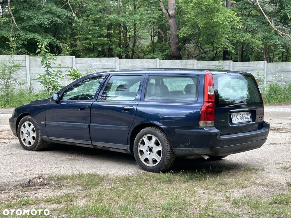 Volvo V70 - 3