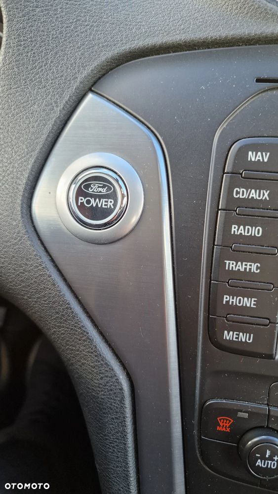 Ford Mondeo 2.0 TDCi Titanium - 29