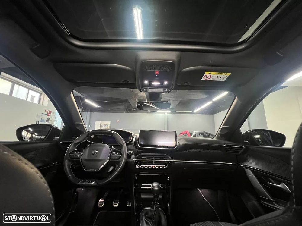 Peugeot 208 1.2 PureTech GT - 11