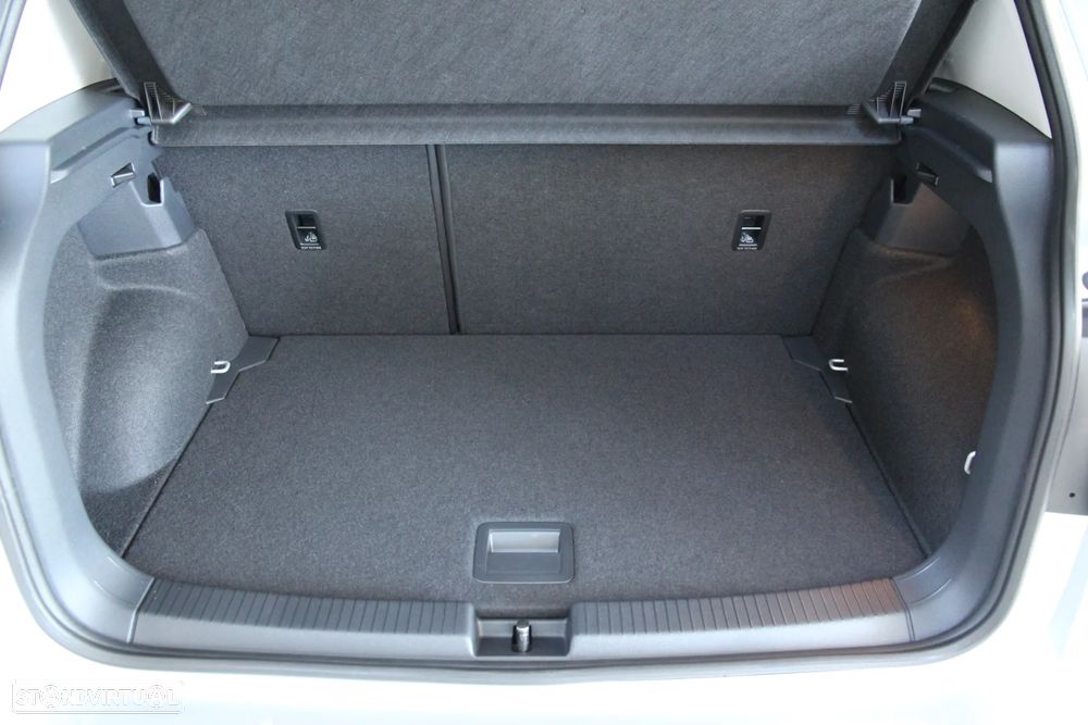 VW T-Cross 1.0 TSI Urban - 10