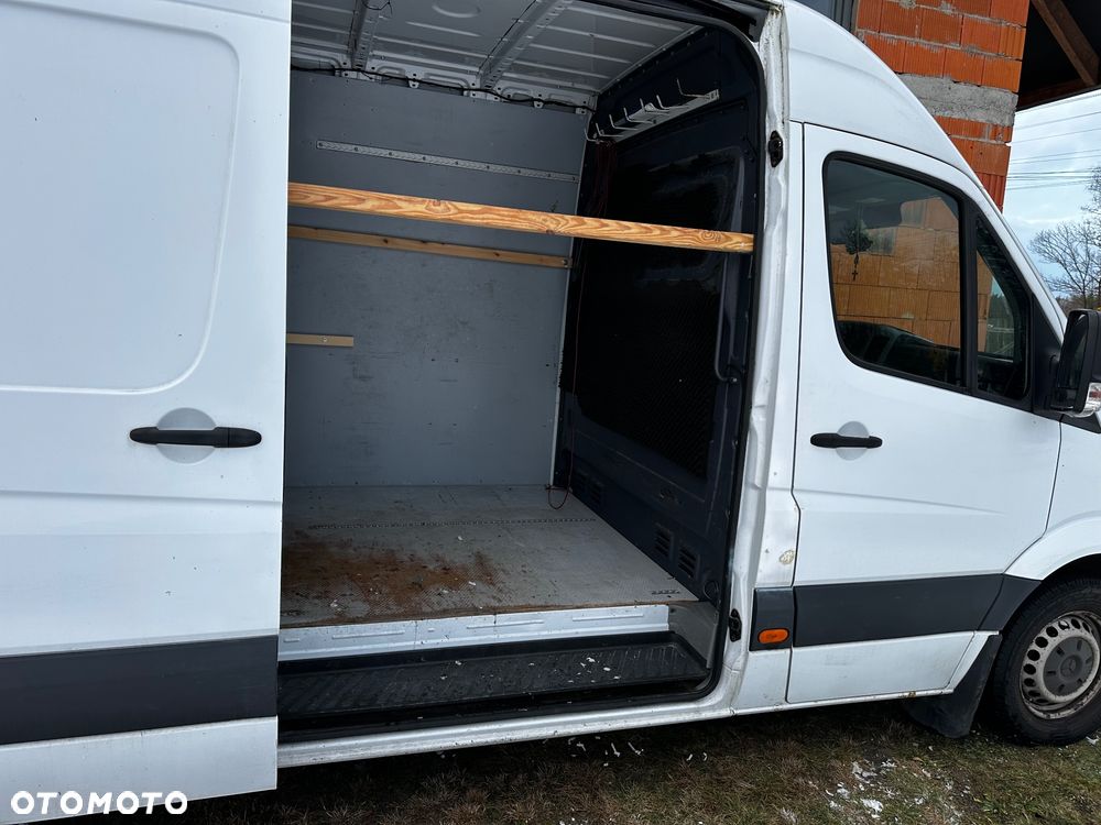 Mercedes-Benz Sprinter - 7