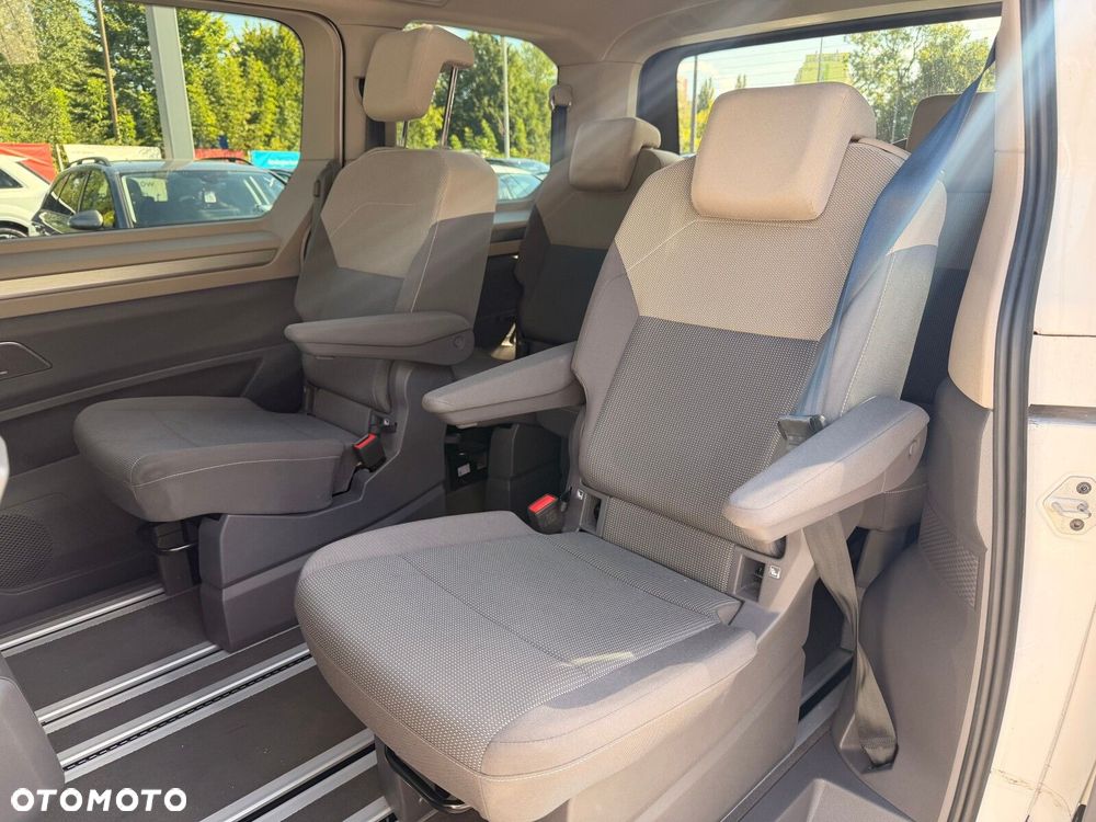 Volkswagen Multivan 2.0 TDI L1 Life DSG - 11