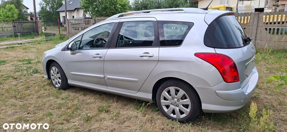 Peugeot 308 1.6 HDi Premium - 4