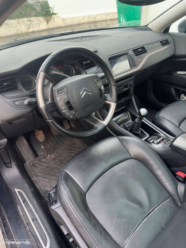 Citroën C5 Tourer HDi 135 FAP Exclusive - 10