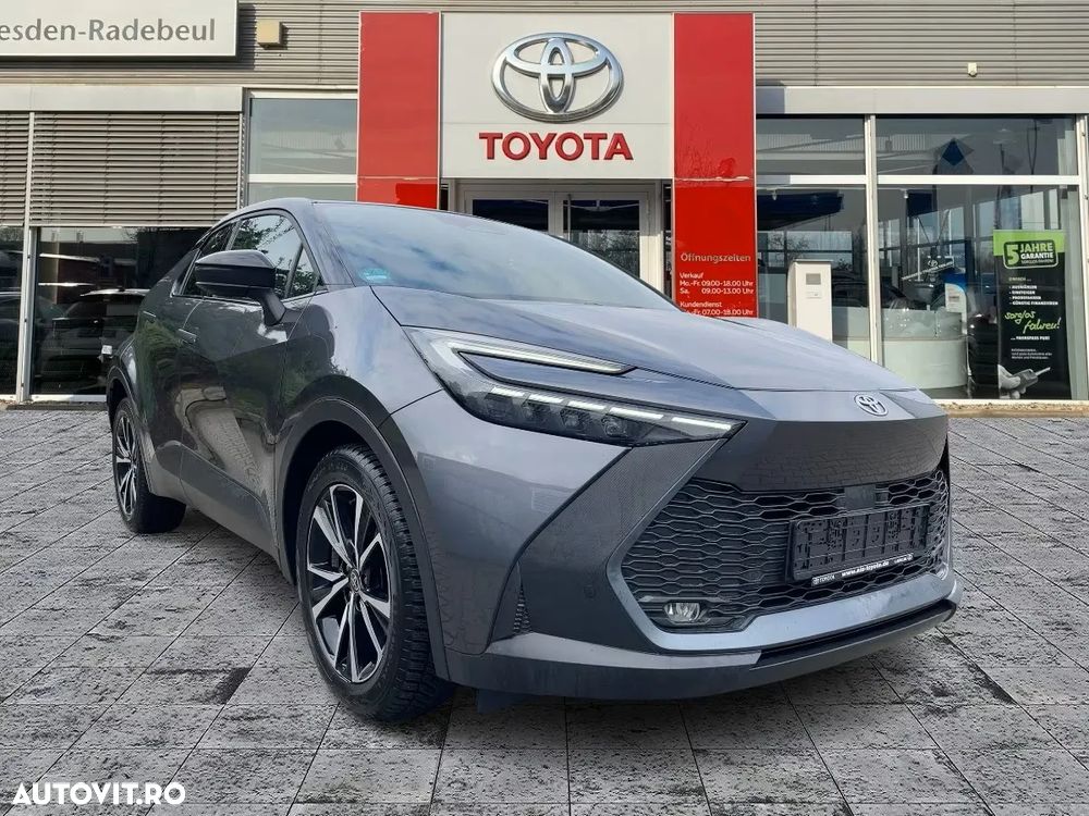 Toyota C-HR 1.8 Hybrid Team Deutschland - 24