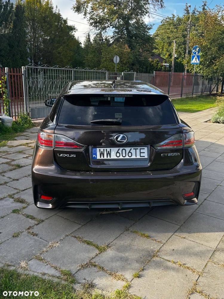 Lexus CT - 14