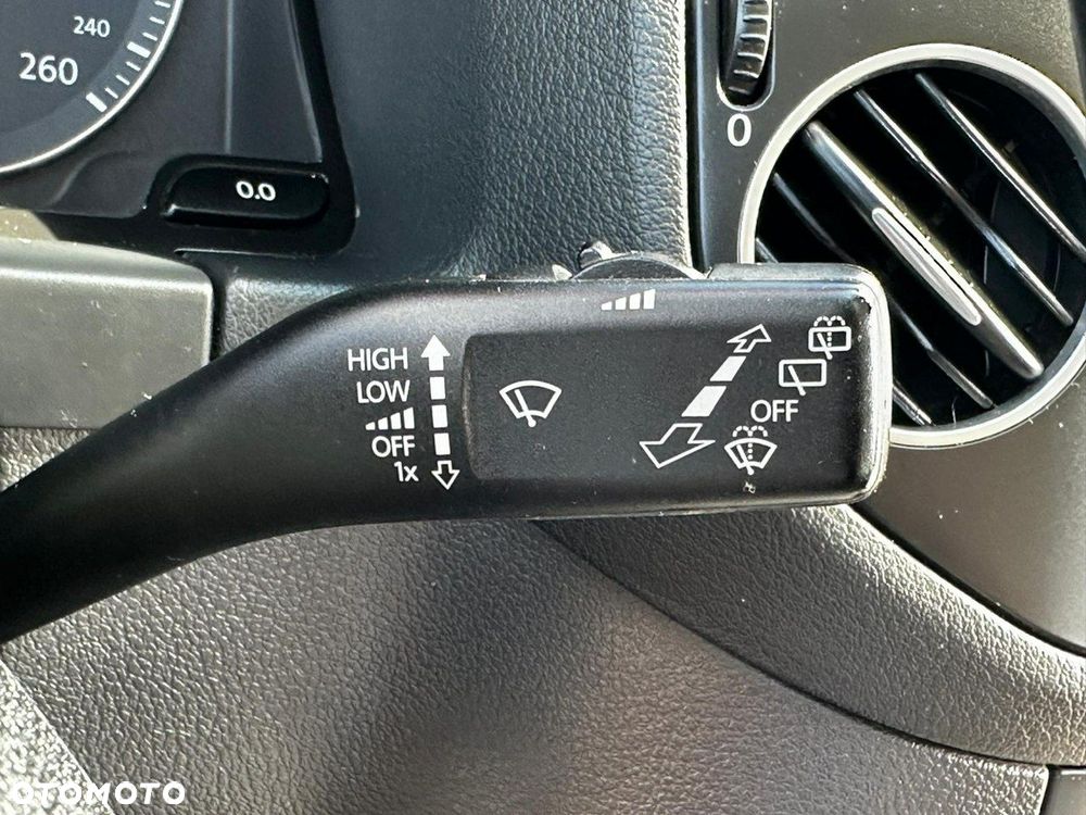 Volkswagen Golf Plus 2.0 TDI United - 21