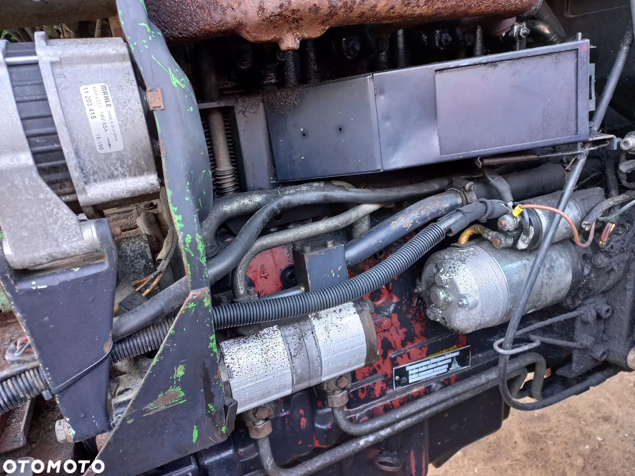 DEUTZ FAHR 3,30,3,10,3,65,3,75,3,90DX  F4L912 SKRZYNIA,MOST,ZWROTNICA,SILNIK,KABINA,PRZYSTAWKA,KOŁO  ZĘBATE,WAŁEK,PRZESÓWKA,SYNCHRONIZATOR,ORBITROL,PODNOŚNIK,ATAK BF6L913C,F5L912 DX85,90 - 1