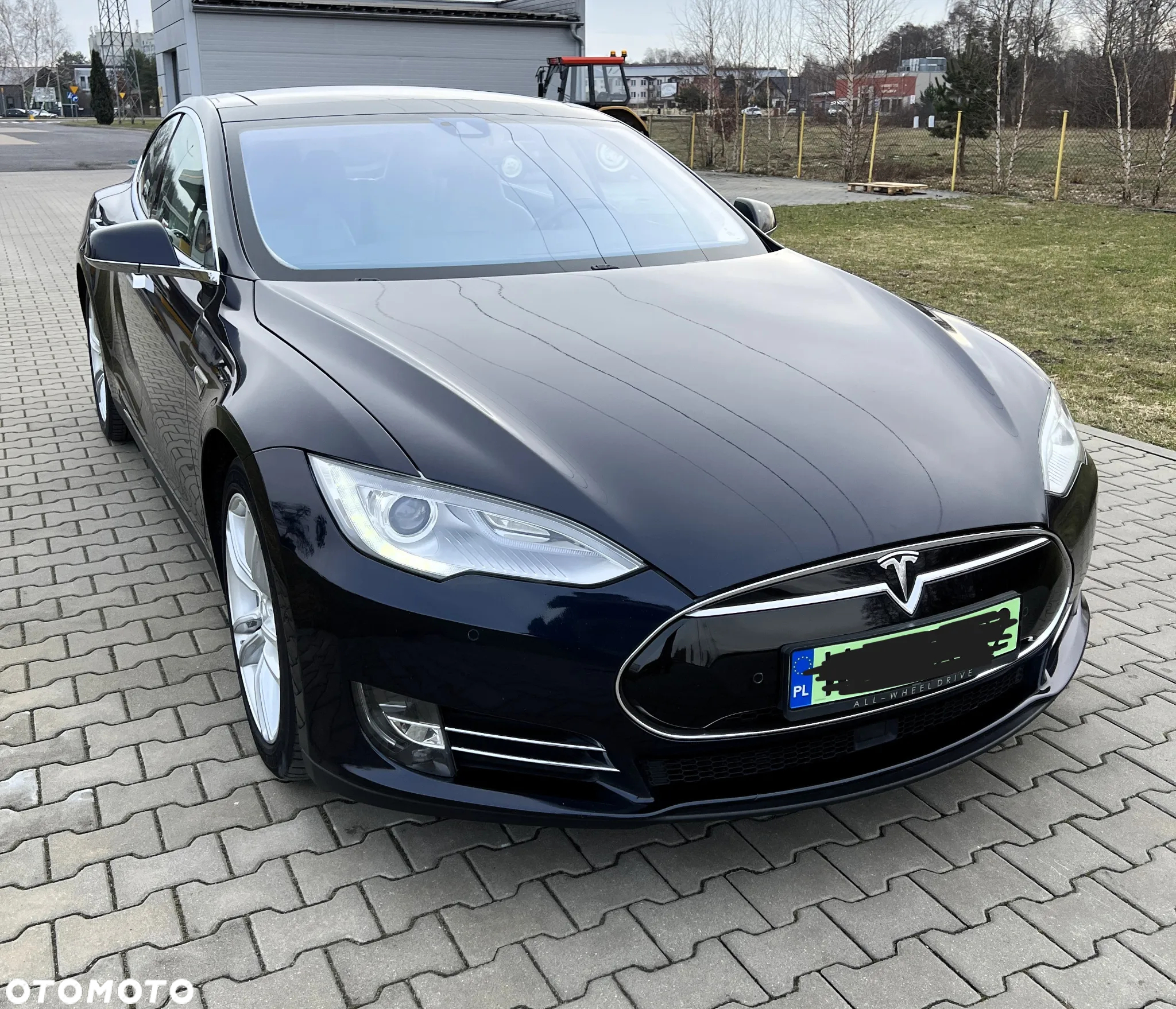 Tesla Model S 85D Allradantrieb - 6