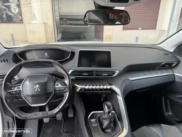 Peugeot 3008 1.2 PureTech Access - 30