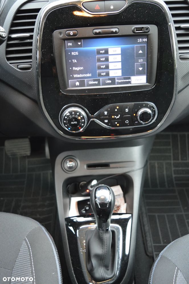 Renault Captur ENERGY dCi 90 EDC Luxe - 24