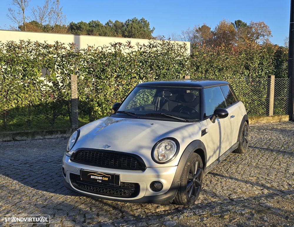 MINI 3 Portas Cooper D - 10