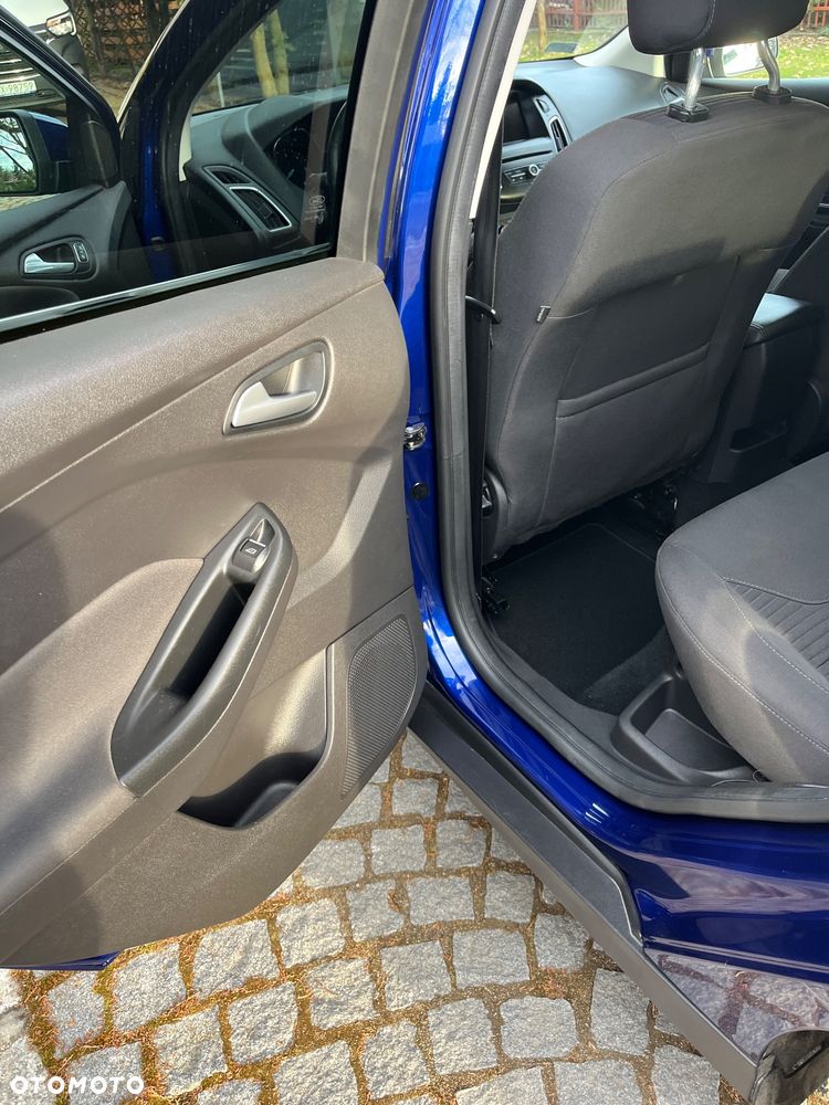 Ford Focus 1.5 TDCi Titanium PowerShift - 10