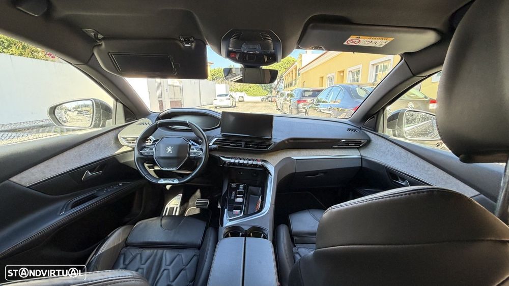 Peugeot 5008 1.2 PureTech GT Pack EAT8 — fotografia 18