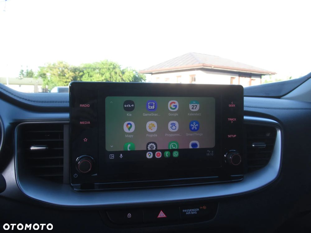 Kia Ceed 1.5 T-GDI M - 26