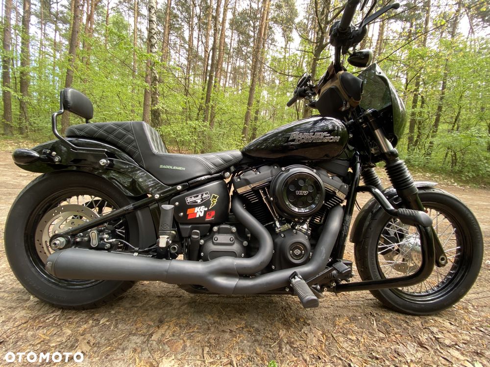 Harley-Davidson Softail Street Bob - 9