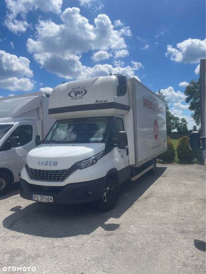 Iveco 50C - 12