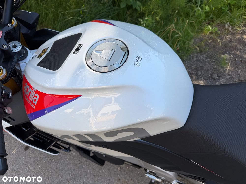Aprilia Tuono - 6