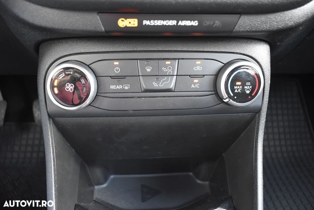 Ford Fiesta - 20