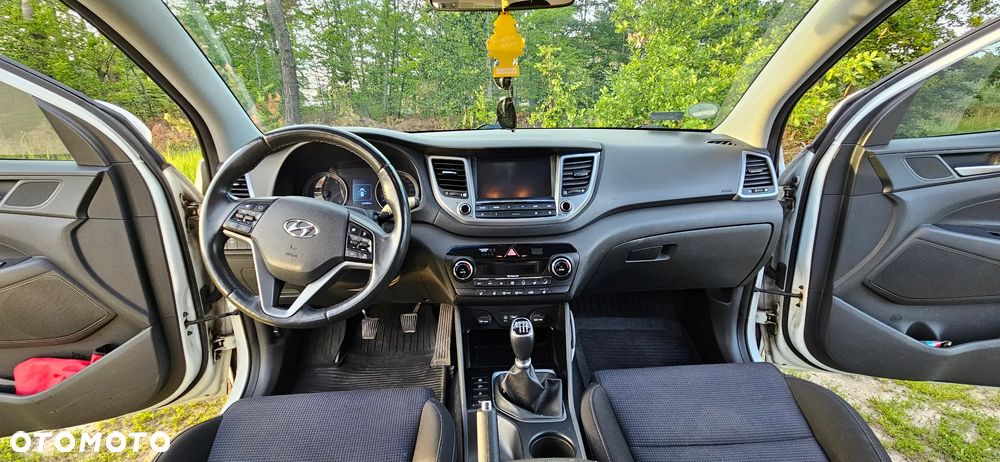 Hyundai Tucson 2.0 CRDi 2WD Trend - 17