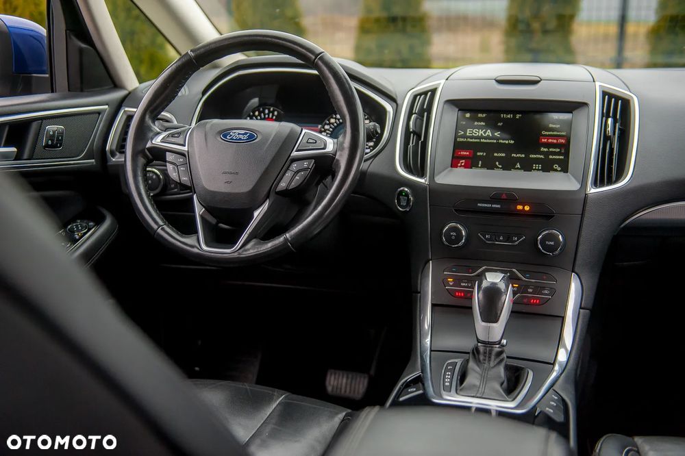 Ford S-Max 2.0 TDCi 4WD Titanium PowerShift - 25