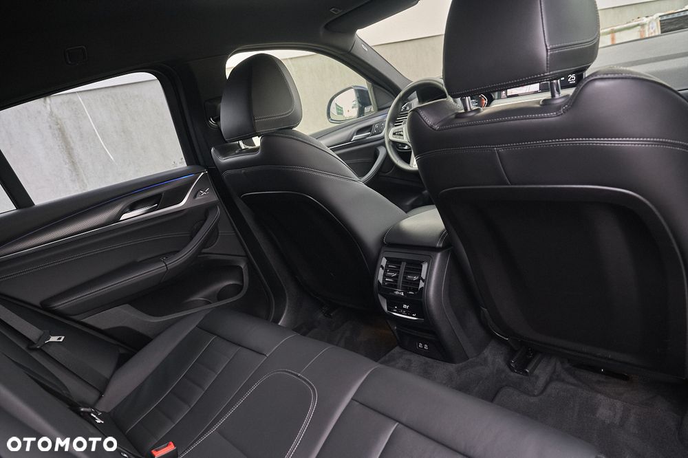 BMW X4 xDrive30d MHEV M Sport sport - 29