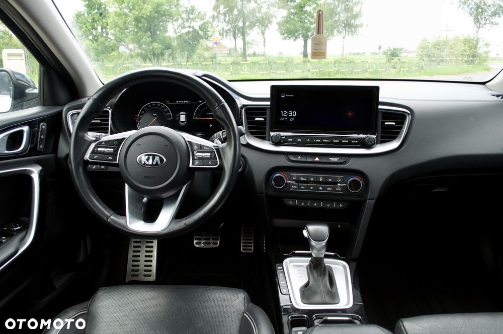 Kia XCeed - 8